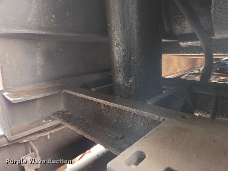 image for item DY1407 1999 Sterling Truck L7501 dump truck