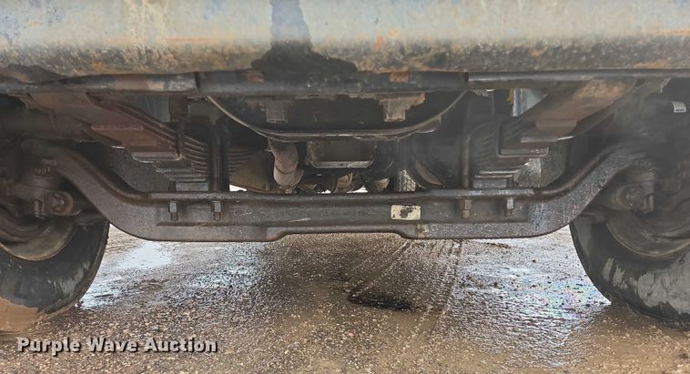 image for item DY1407 1999 Sterling Truck L7501 dump truck