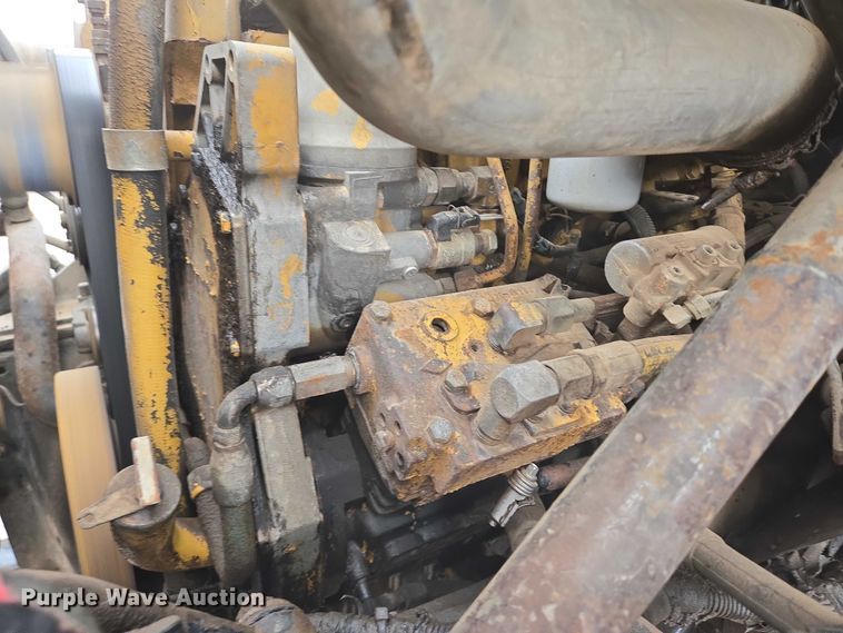 image for item DY1407 1999 Sterling Truck L7501 dump truck