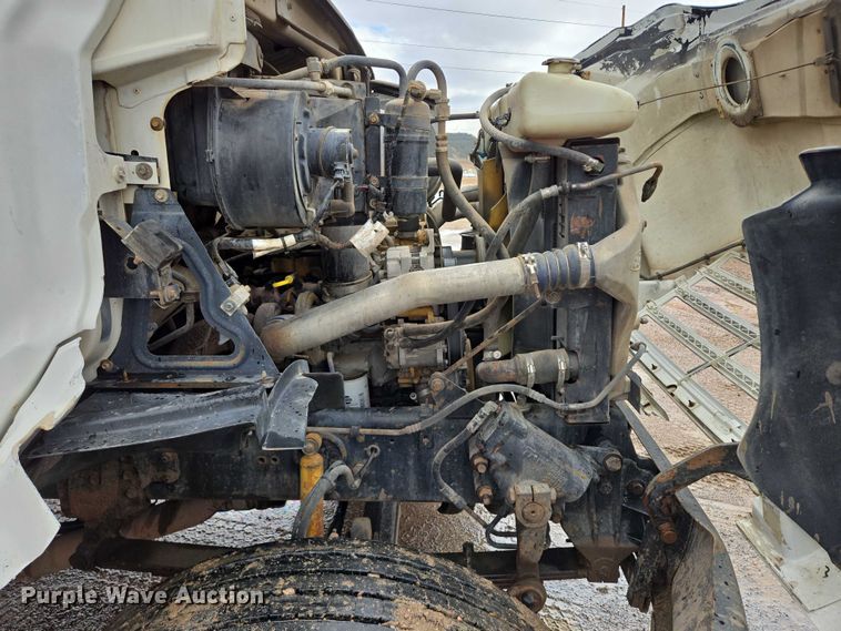 image for item DY1407 1999 Sterling Truck L7501 dump truck