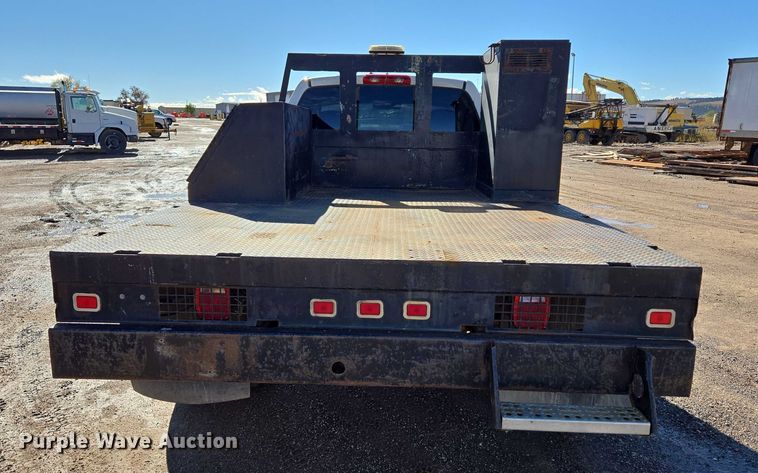 image for item DY1408 2004 Dodge Ram 3500 flatbed pickup truck