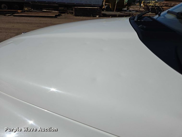 image for item DY1408 2004 Dodge Ram 3500 flatbed pickup truck