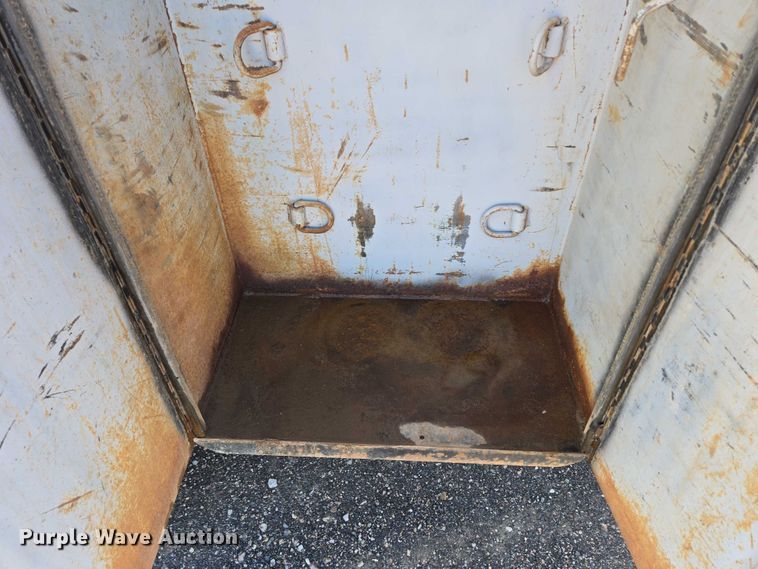 image for item DY1408 2004 Dodge Ram 3500 flatbed pickup truck