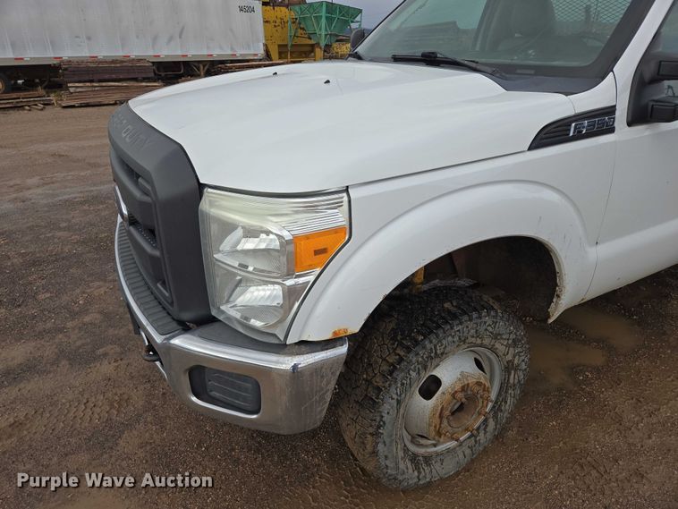 image for item DY1409 2012 Ford F350 Super Duty XL utility bed pickup truck