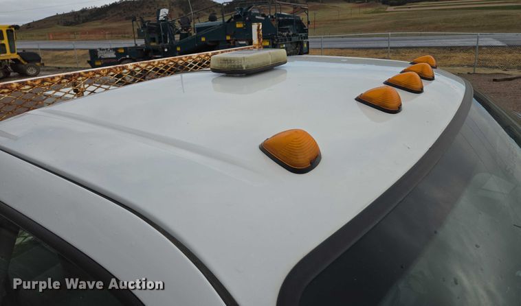 image for item DY1409 2012 Ford F350 Super Duty XL utility bed pickup truck