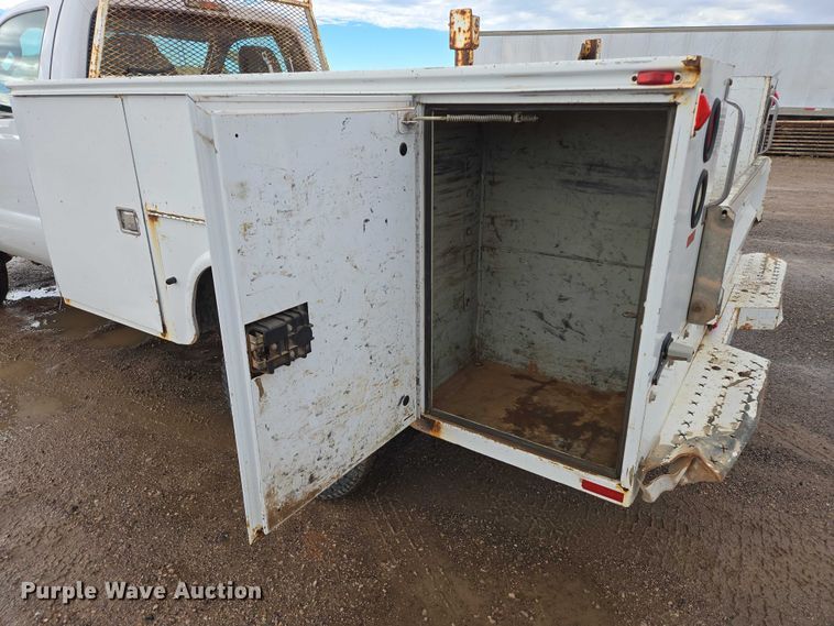 image for item DY1409 2012 Ford F350 Super Duty XL utility bed pickup truck