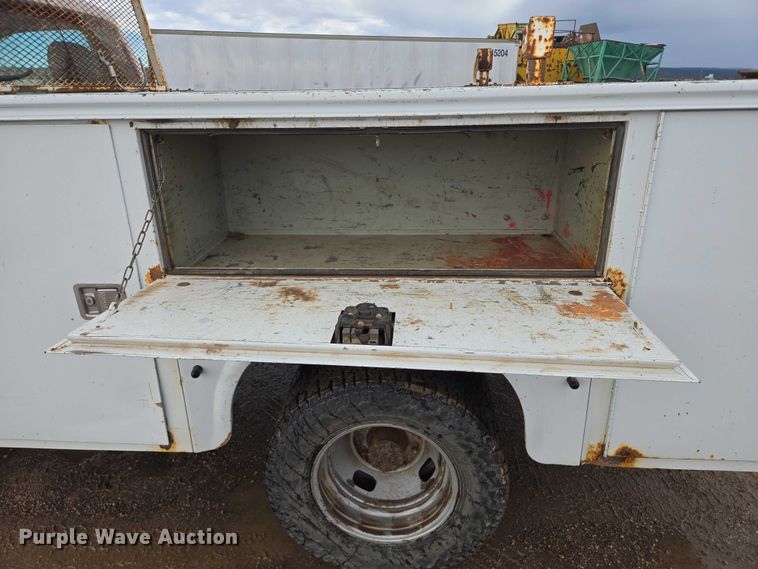 image for item DY1409 2012 Ford F350 Super Duty XL utility bed pickup truck