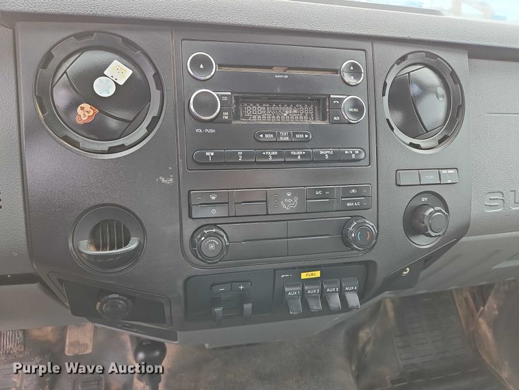 image for item DY1409 2012 Ford F350 Super Duty XL utility bed pickup truck