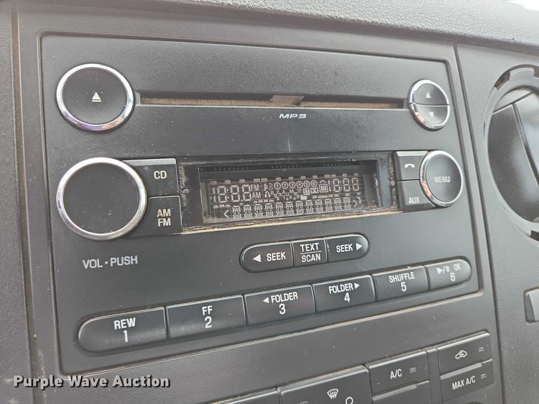 image for item DY1409 2012 Ford F350 Super Duty XL utility bed pickup truck