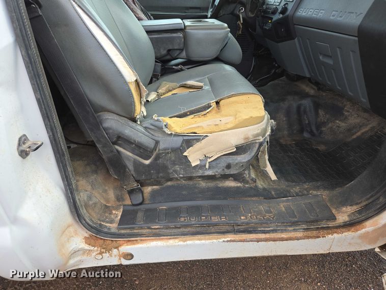 image for item DY1409 2012 Ford F350 Super Duty XL utility bed pickup truck