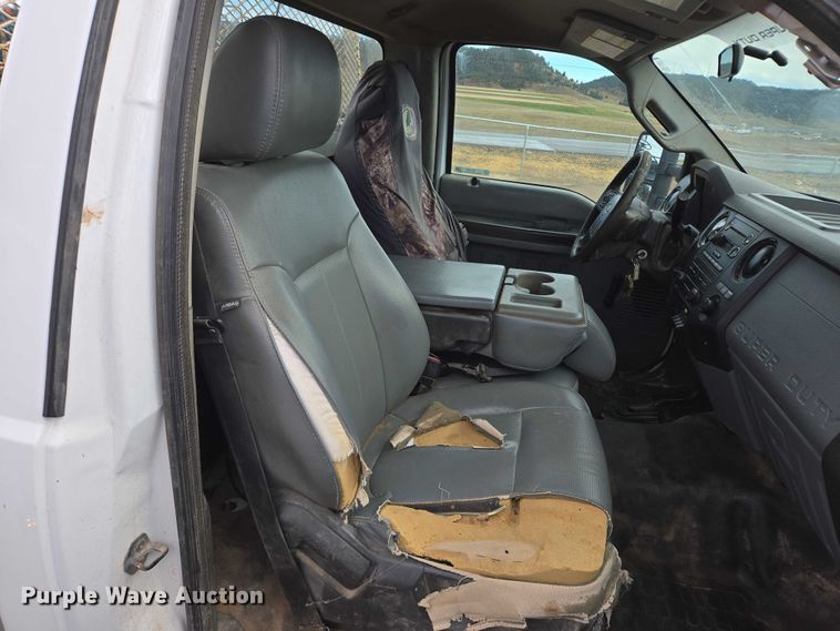 image for item DY1409 2012 Ford F350 Super Duty XL utility bed pickup truck