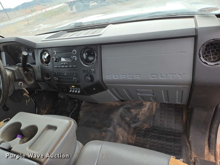 image for item DY1409 2012 Ford F350 Super Duty XL utility bed pickup truck