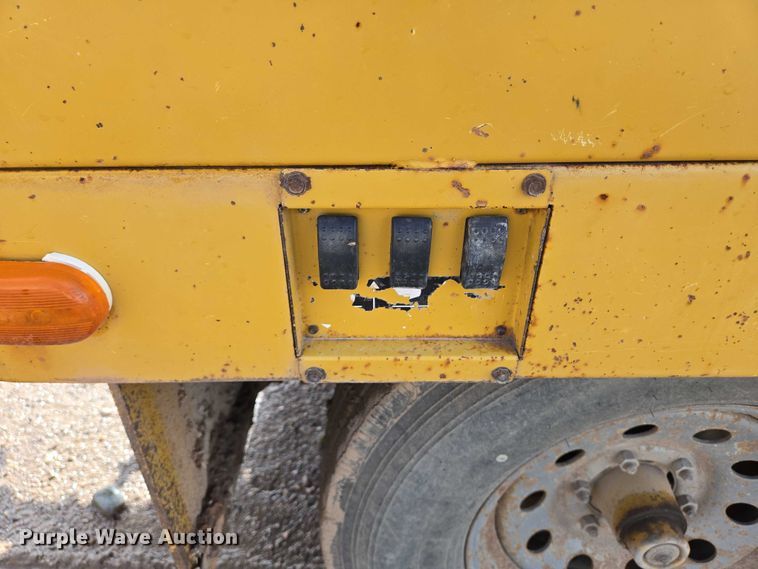 image for item DY1410 2012 Ring-O-Matic 550 vacuum excavator