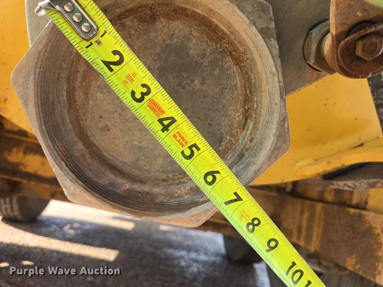 image for item DY1410 2012 Ring-O-Matic 550 vacuum excavator