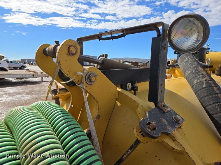 image for item DY1410 2012 Ring-O-Matic 550 vacuum excavator