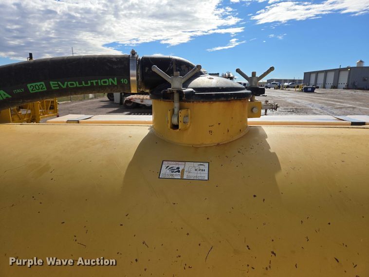 image for item DY1410 2012 Ring-O-Matic 550 vacuum excavator