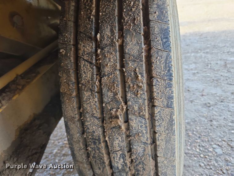 image for item DY1410 2012 Ring-O-Matic 550 vacuum excavator