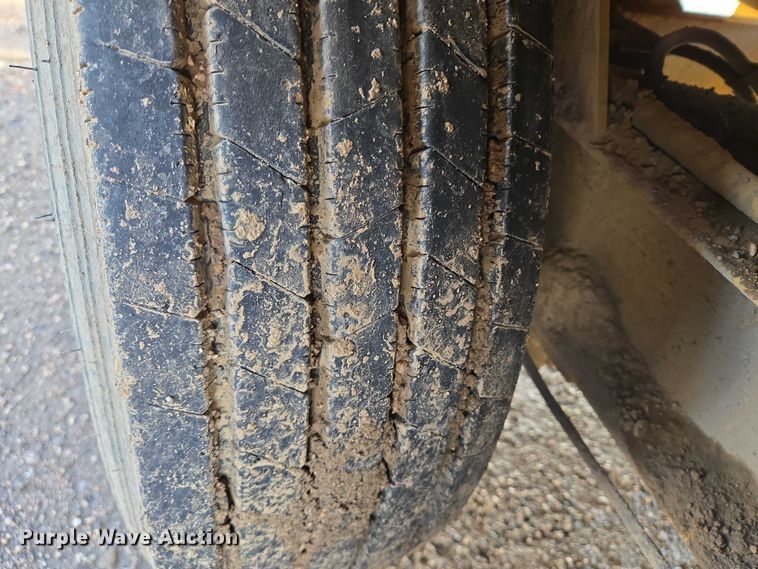 image for item DY1410 2012 Ring-O-Matic 550 vacuum excavator