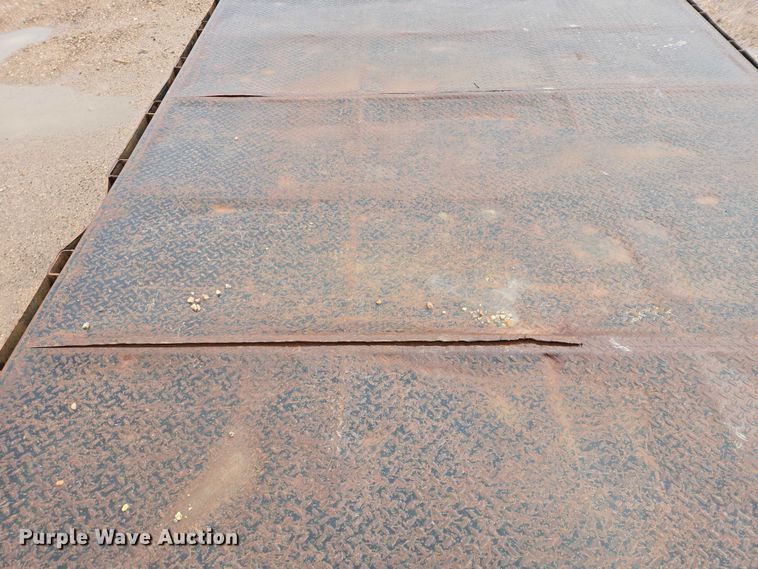 image for item DY1412 1992 Freightliner FL70 flatbed pickup truck