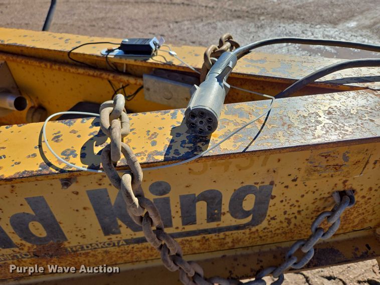 image for item DY1413 2000 Road King equipment trailer