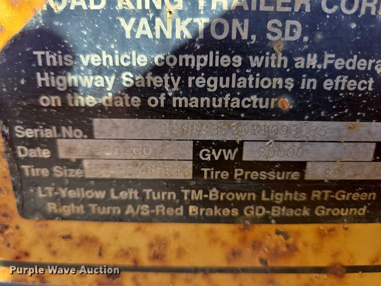 image for item DY1413 2000 Road King equipment trailer