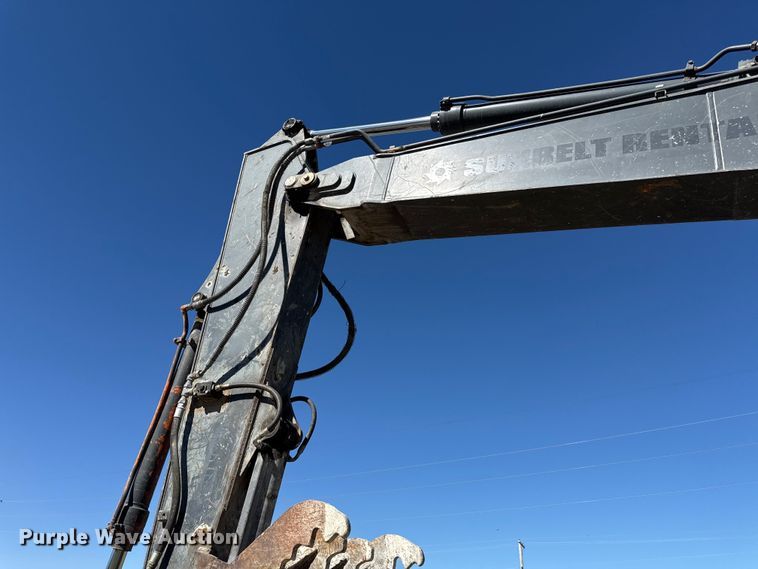 image for item DY8325 2013 John Deere 180G excavator