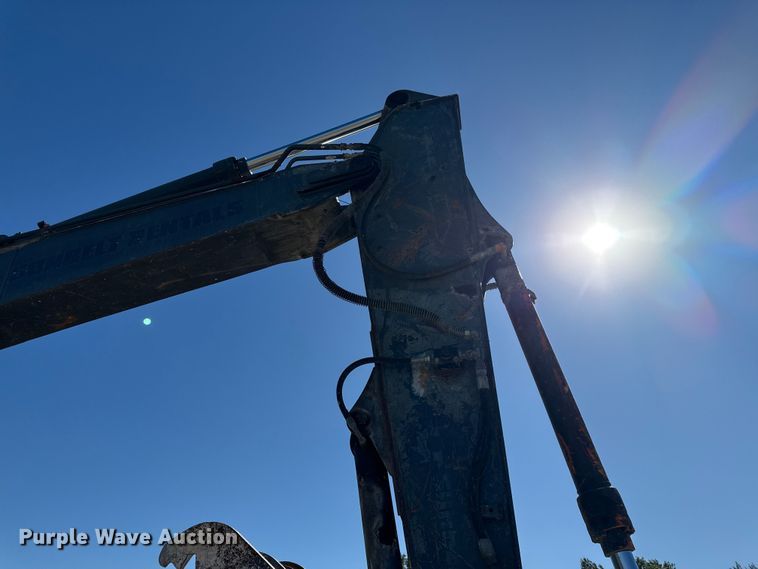 image for item DY8325 2013 John Deere 180G excavator