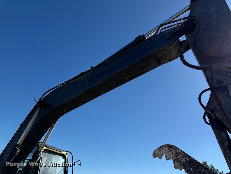 image for item DY8325 2013 John Deere 180G excavator