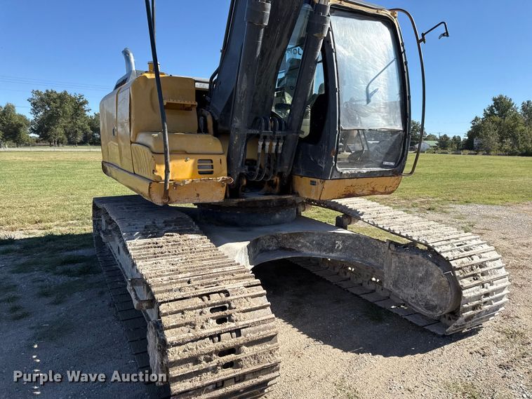 image for item DY8325 2013 John Deere 180G excavator