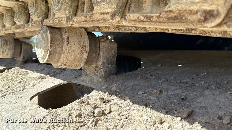 image for item DY8325 2013 John Deere 180G excavator