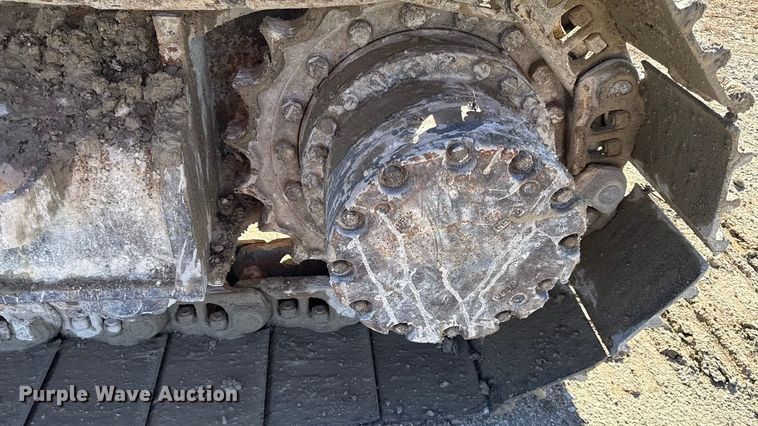 image for item DY8325 2013 John Deere 180G excavator