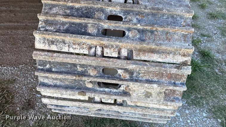 image for item DY8325 2013 John Deere 180G excavator