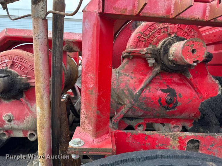 image for item DY8351 2007 International 7700 winch truck