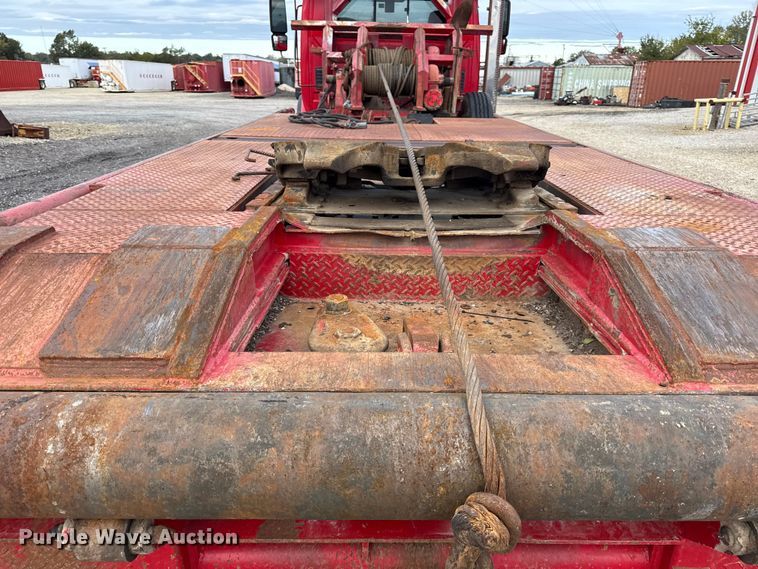 image for item DY8351 2007 International 7700 winch truck