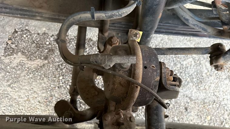 image for item DY8351 2007 International 7700 winch truck