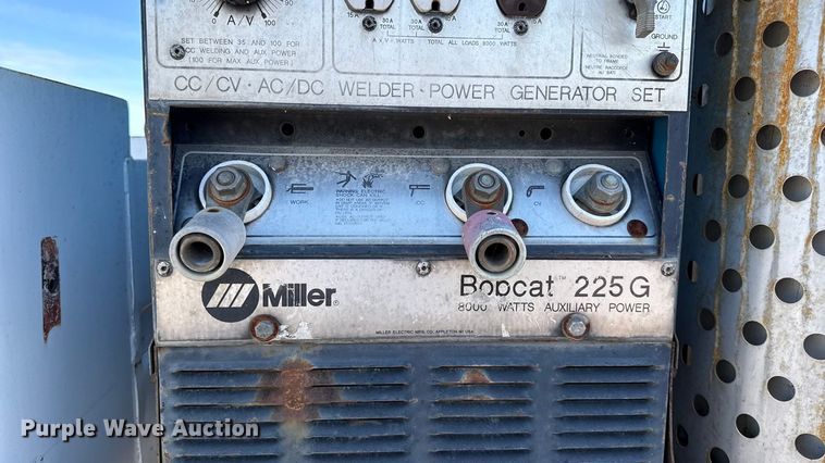 image for item DY8377 1995 International 8100 utility / service truck