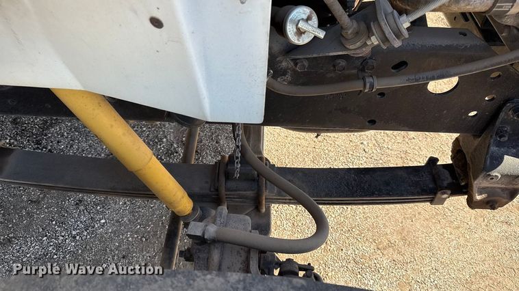 image for item DY8377 1995 International 8100 utility / service truck