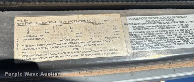 image for item DY8377 1995 International 8100 utility / service truck