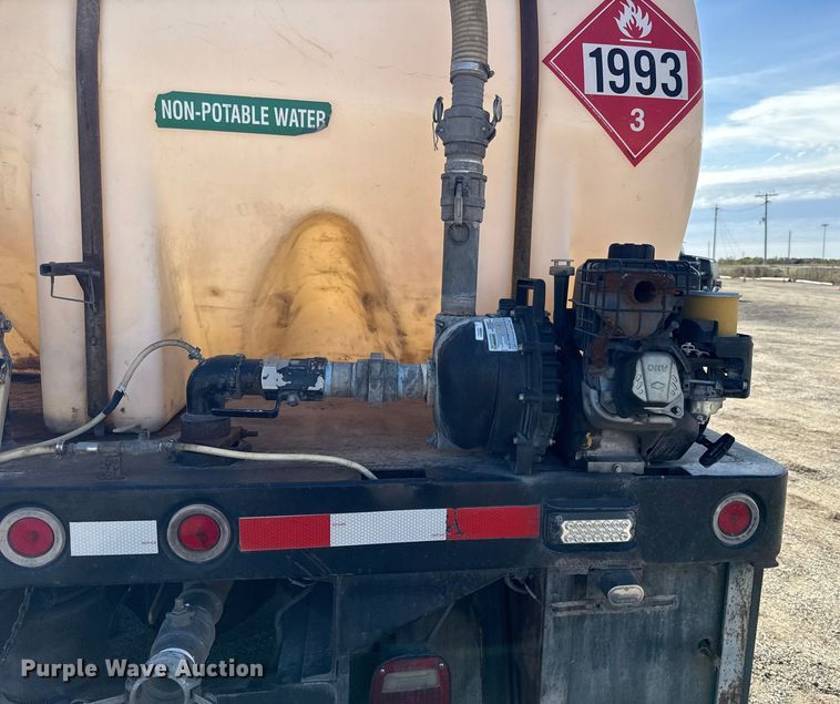 image for item DY8378 1997 Volvo  WG flatbed truck