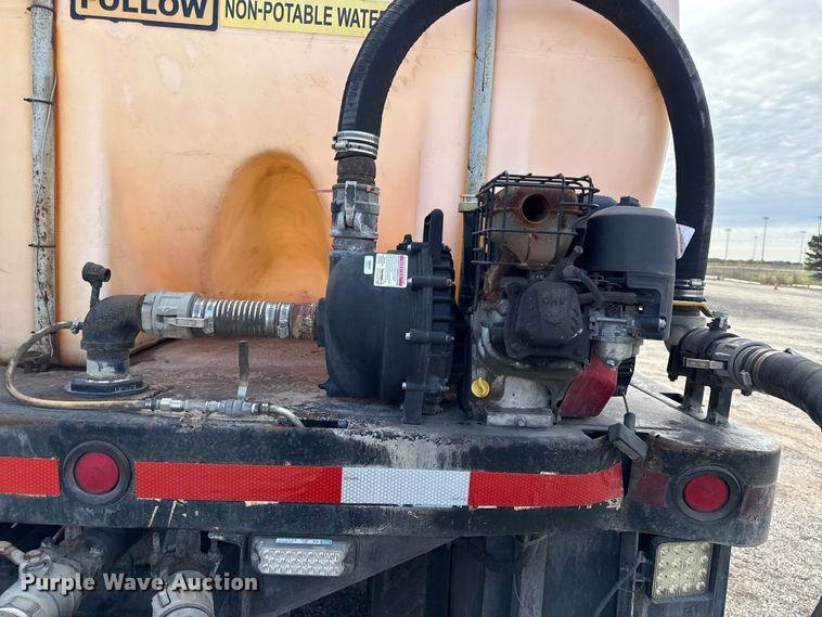 image for item DY8379 1994 Volvo WB flatbed truck