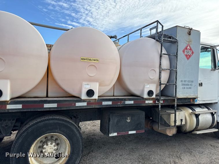 image for item DY8379 1994 Volvo WB flatbed truck