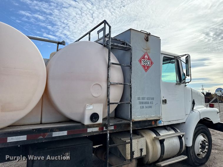 image for item DY8379 1994 Volvo WB flatbed truck