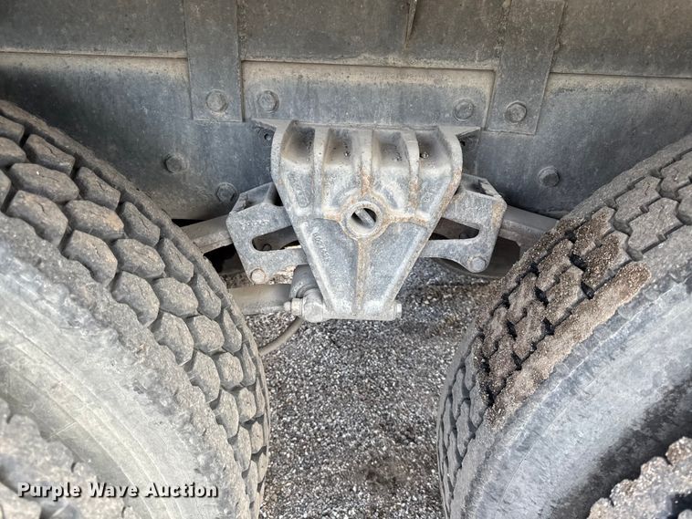 image for item DY8379 1994 Volvo WB flatbed truck