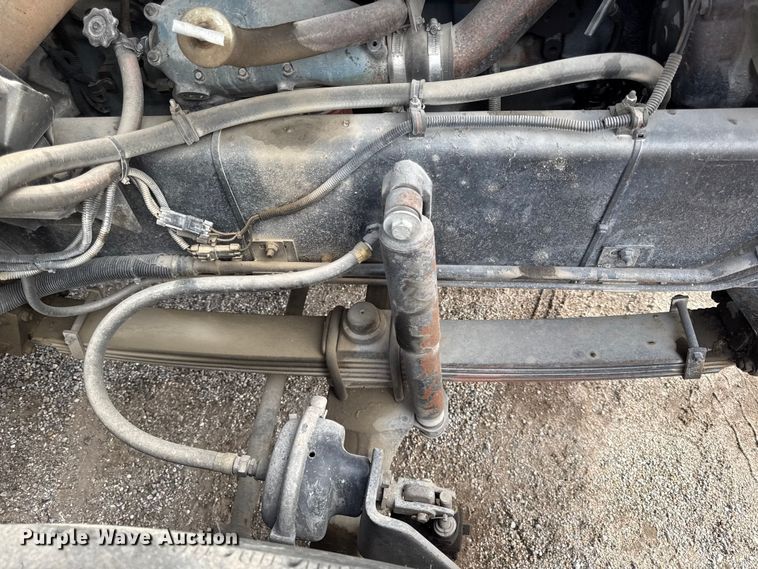 image for item DY8379 1994 Volvo WB flatbed truck