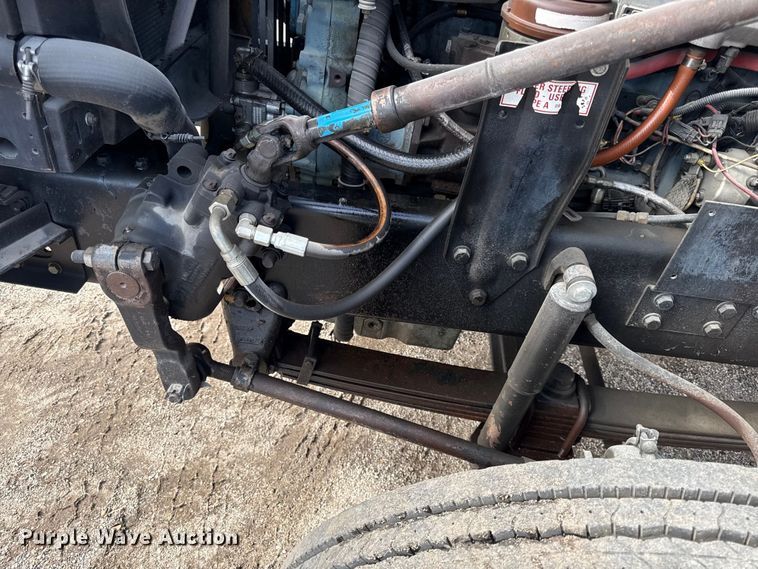 image for item DY8379 1994 Volvo WB flatbed truck