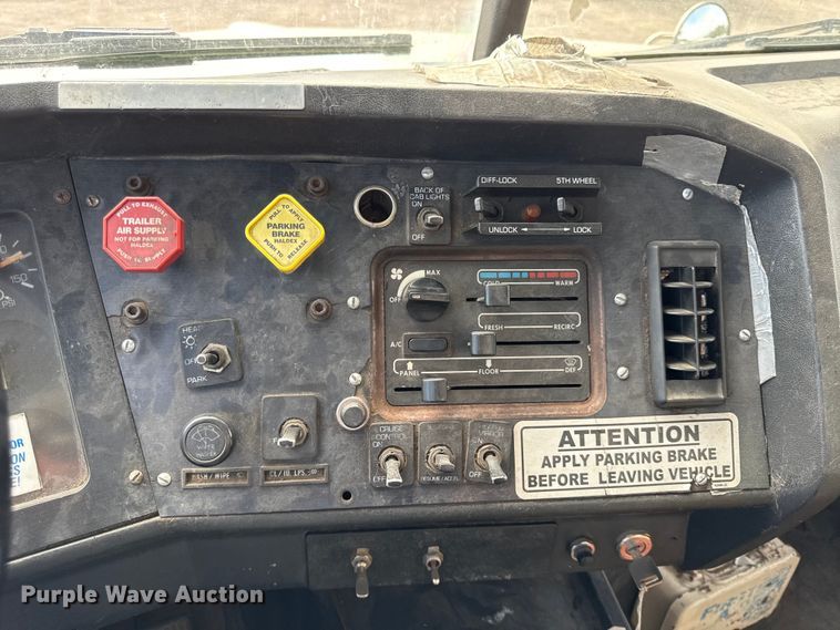 image for item DY8379 1994 Volvo WB flatbed truck