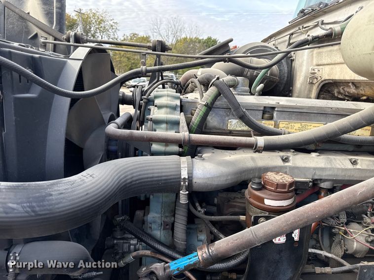 image for item DY8379 1994 Volvo WB flatbed truck