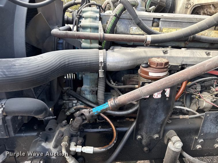 image for item DY8379 1994 Volvo WB flatbed truck