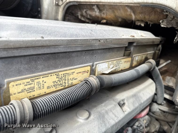 image for item DY8379 1994 Volvo WB flatbed truck