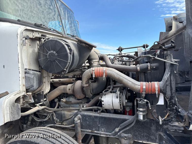 image for item DY8379 1994 Volvo WB flatbed truck